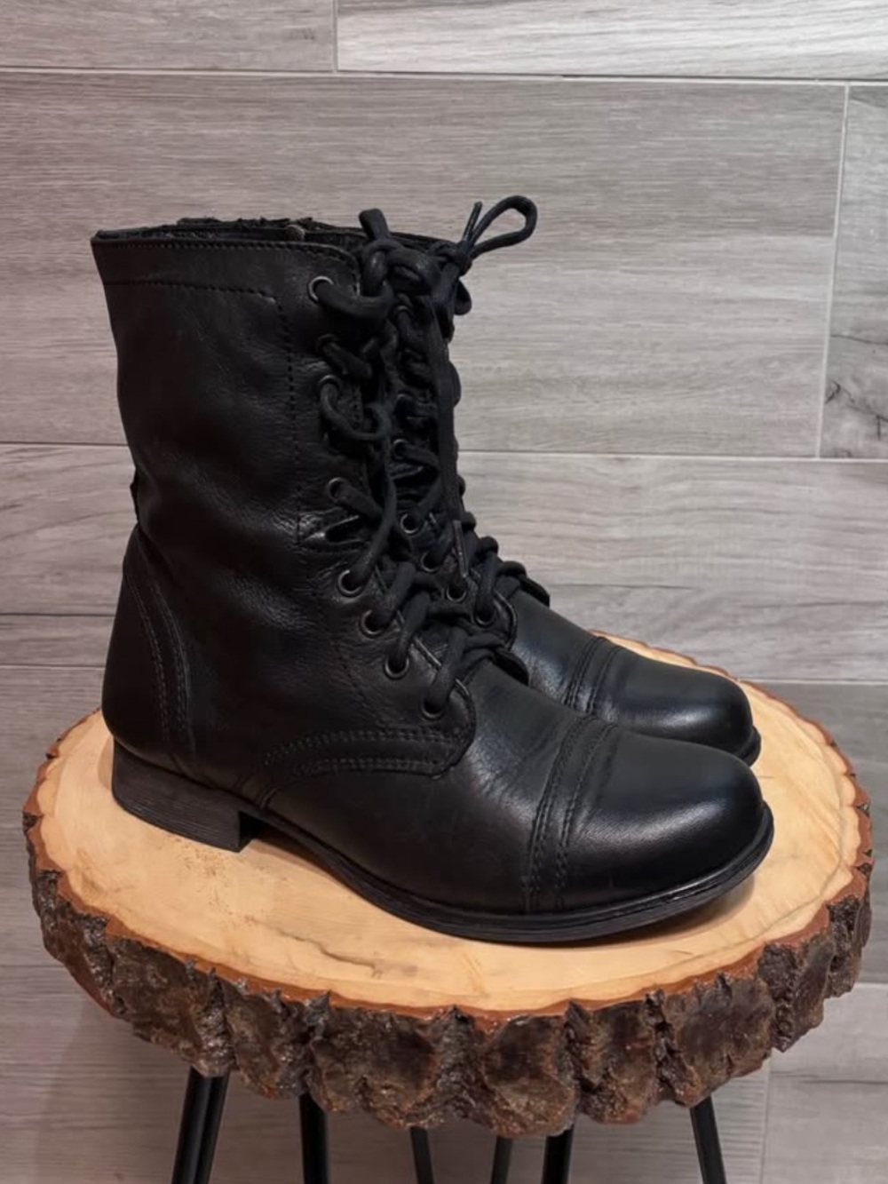 Steeve Madden Troopa, genuine leather combat boots size 8